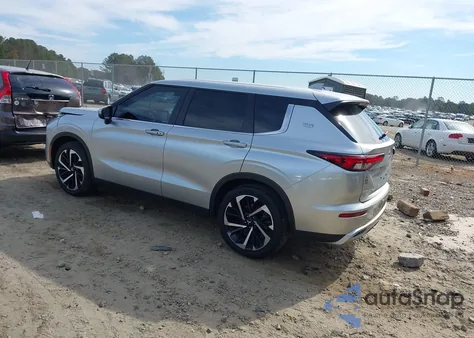 2023 Mitsubishi Outlander Se 2.5 2Wd/Se Black Edition 2Wd/Se Special Edition 2Wd from USA, damaged, VIN JA4J3UA82PZ025781